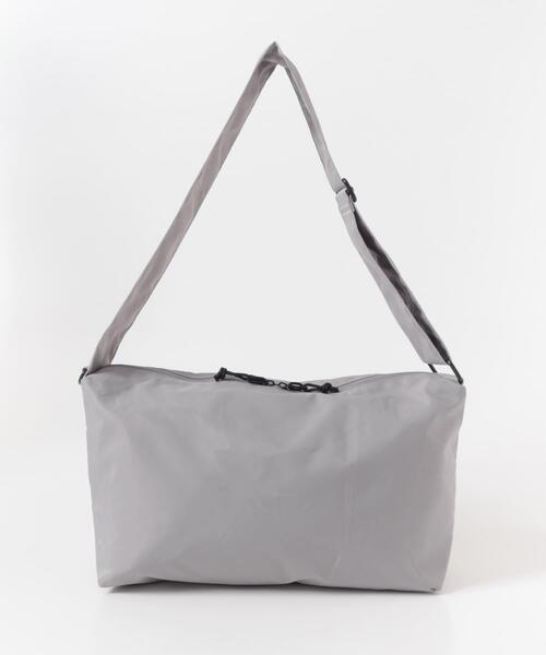 YAKPAK（ヤックパック）の「『別注』YAKPAK×DOORS　SHOULDER BAG M（ショルダーバッグ・メンズ・ブラック/チャコールグレー/グレー・-）」の10枚目の写真