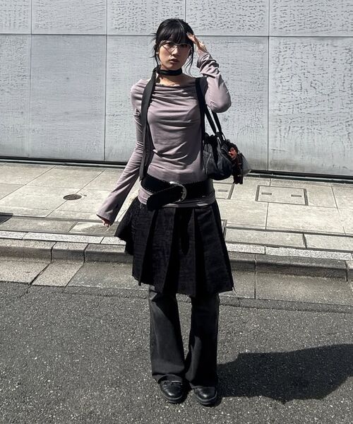 FLAREUP(フレアアップ)の「2.Drape Long Sleeve (FL-146_Black)(Tシャツ/カットソー・レディース・ブラック・OS)」の9枚目の写真