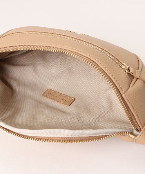 COLE HAAN(コールハーン)の「マッケンナ レザー ベルト バッグ womens(ボディバッグ/ウエストポーチ・レディース・ブラウン・OSFA)」の7枚目の写真