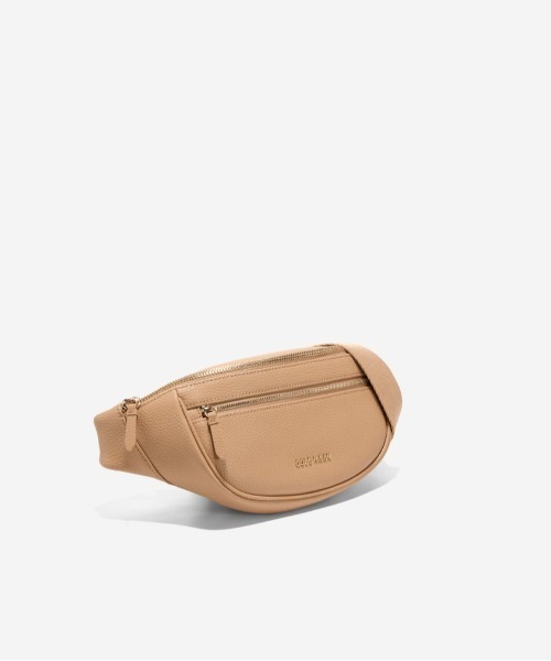 COLE HAAN(コールハーン)の「マッケンナ レザー ベルト バッグ womens(ボディバッグ/ウエストポーチ・レディース・ブラウン・OSFA)」の3枚目の写真