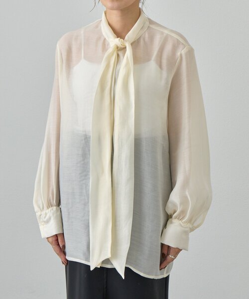 SHENERY（シーナリー）の「ボウタイブラウス（シャツ/ブラウス・レディース・ブラック/オフホワイト・FREE）」の9枚目の写真