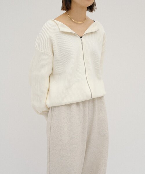 CIAOPANIC TYPY（チャオパニックティピー）の「【WEB限定】【yumi企画】華奢見え女っぽ/マルチウェイダブルジップニット（カーディガン/ボレロ・レディース・ブラウン/レッド/ブルー/オフホワイト/グレー/ブラック・ONE SIZE）」の8枚目の写真