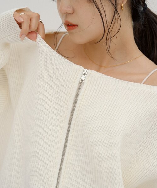 CIAOPANIC TYPY（チャオパニックティピー）の「【WEB限定】【yumi企画】華奢見え女っぽ/マルチウェイダブルジップニット（カーディガン/ボレロ・レディース・ブラウン/レッド/ブルー/オフホワイト/グレー/ブラック・ONE SIZE）」の11枚目の写真