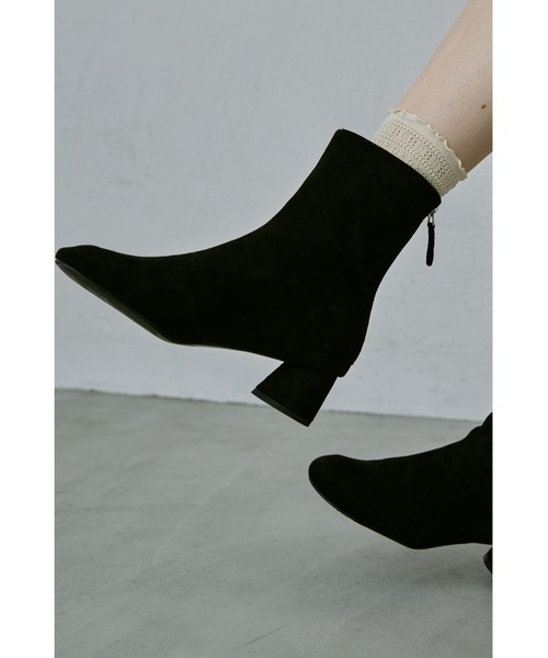 un/neu（アンノイ）の「フェイクスエードアンクルブーツ（ブーツ・レディース・ブラウン/ベージュ/ブラック・SMALL/MEDIUM/LARGE）」の10枚目の写真