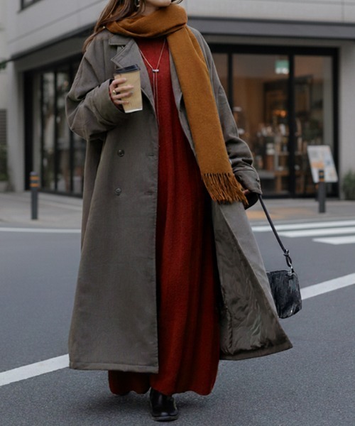 HUG.U(ハグユー)の「「ドルマンの上に着られる」 中綿トレンチコート(トレンチコート・レディース・グレー/ブラック/カーキ・FREE)」の2枚目の写真