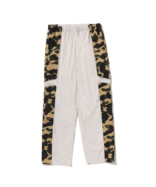 A BATHING APE(アベイシングエイプ)の「1ST CAMO RELAXED FIT TRACK PANTS(その他パンツ・メンズ・イエロー/グリーン・SMALL/MEDIUM/X-LARGE/XX-LARGE/LARGE)」の1枚目の写真
