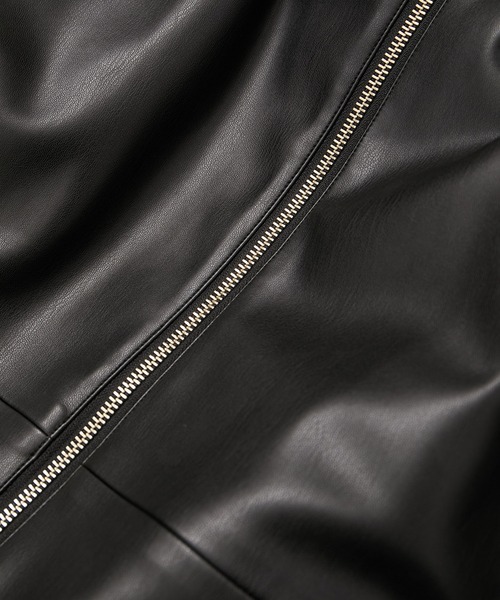 SALON adam et rope'（サロン アダム エ ロペ）の「レザーライクフーデッドパーカー（ブルゾン・レディース・ダークブラウン/ブラック・FREE）」の22枚目の写真