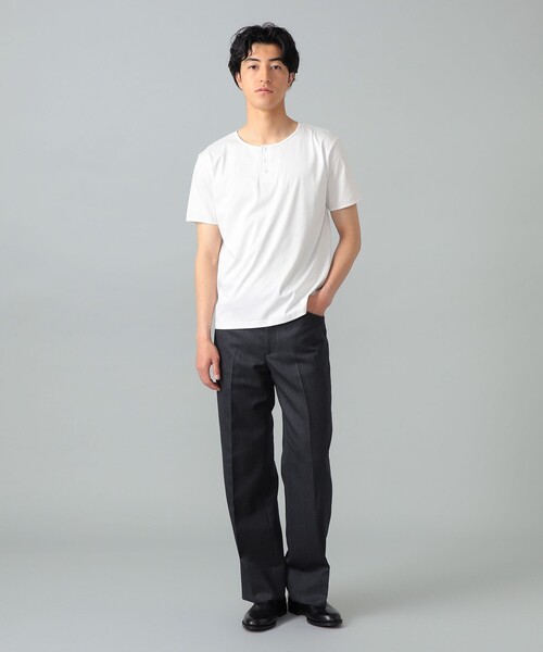International Gallery BEAMS(インターナショナルギャラリービームス)の「QUATTROCCHI / スムースコットン ヘンリーネック Tシャツ(Tシャツ/カットソー・メンズ・オフホワイト/ブラック/ネイビー・MEDIUM/LARGE/SMALL)」の11枚目の写真