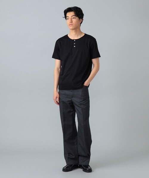 International Gallery BEAMS(インターナショナルギャラリービームス)の「QUATTROCCHI / スムースコットン ヘンリーネック Tシャツ(Tシャツ/カットソー・メンズ・オフホワイト/ブラック/ネイビー・MEDIUM/LARGE/SMALL)」の4枚目の写真