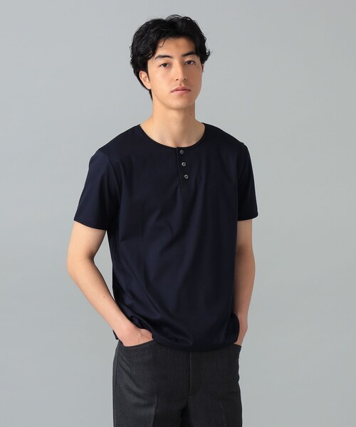 International Gallery BEAMS(インターナショナルギャラリービームス)の「QUATTROCCHI / スムースコットン ヘンリーネック Tシャツ(Tシャツ/カットソー・メンズ・オフホワイト/ブラック/ネイビー・MEDIUM/LARGE/SMALL)」の22枚目の写真