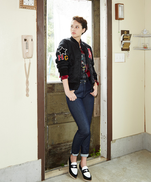 HYSTERIC GLAMOUR（ヒステリックグラマー）の「MOVE YOUR ASS刺繍オープンカラー長袖SH（シャツ/ブラウス・レディース・レッド系その他/ブルー系その他/ブラック系その他・MEDIUM/SMALL）」の10枚目の写真