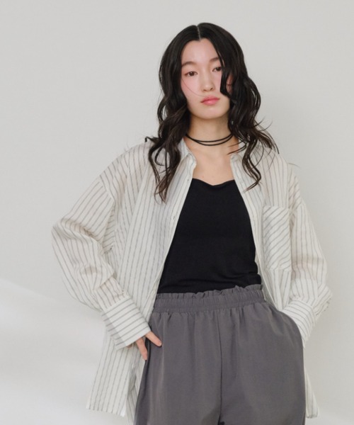 Shelly island（シェリーアイランド）の「シアーストライプシャツ（シャツ/ブラウス・レディース・ホワイト/ベージュ/ブルー・FREE）」の8枚目の写真