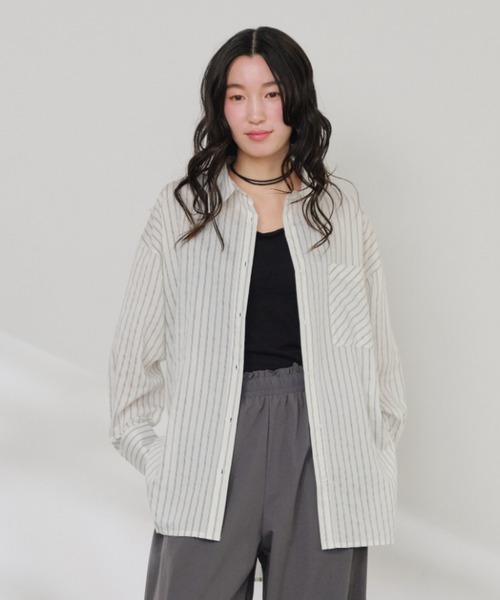 Shelly island（シェリーアイランド）の「シアーストライプシャツ（シャツ/ブラウス・レディース・ホワイト/ベージュ/ブルー・FREE）」の7枚目の写真