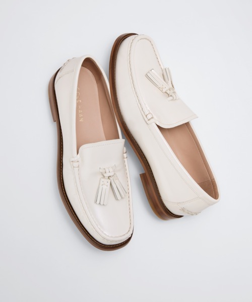COLE HAAN(コールハーン)の「ラナ ラックス タッセル ローファー womens(ローファー・レディース・ホワイト・5.5/6/6.5/7/7.5/8/8.5/9/5)」の1枚目の写真