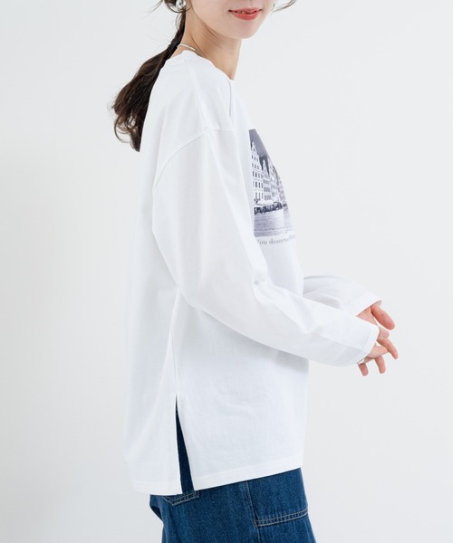refinedworks(リファインドワークス)の「【refinedworks】大人カジュアル に映える、洗練 ロゴロンT(Tシャツ/カットソー・レディース・オフホワイト/チャコールグレー・FREE)」の8枚目の写真