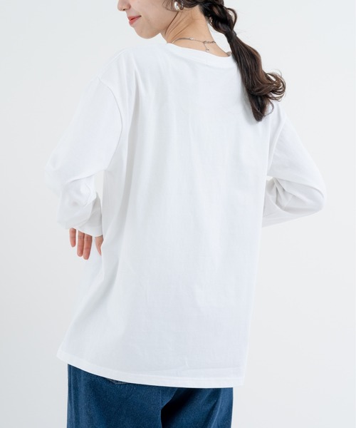 refinedworks(リファインドワークス)の「【refinedworks】大人カジュアル に映える、洗練 ロゴロンT(Tシャツ/カットソー・レディース・オフホワイト/チャコールグレー・FREE)」の9枚目の写真