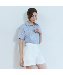 Calm back button embroidery half pants - white