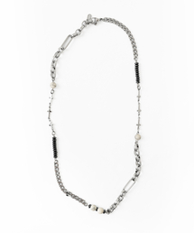 ACHA（アチャ）の「サージカルスチールチェーン＆ビーズミックスネックレス_ホワイト（ネックレス）」