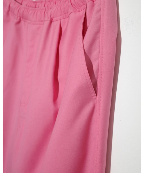 NISHIMOTO IS THE MOUTH(ニシモト イズ ザ マウス)の「VOLUME PANTS | NISHIMOTO IS THE MOUTH(スラックス・メンズ・ブラック/ピンク・S-M/L-XL)」の5枚目の写真