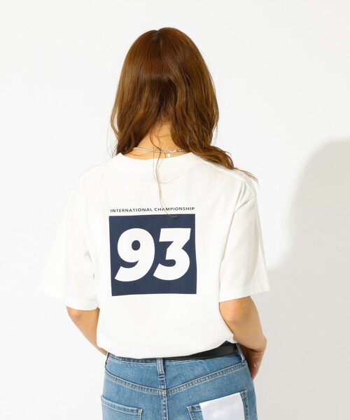 PARROTT CANVAS（パロットキャンバス）の「【PARROTT CANVAS/パロットキャンバス】ヴィンテージS/S Tシャツ "93" / ロゴプリントT / バックプリント（Tシャツ/カットソー・レディース・ネイビー/ホワイト・フリー）」の5枚目の写真