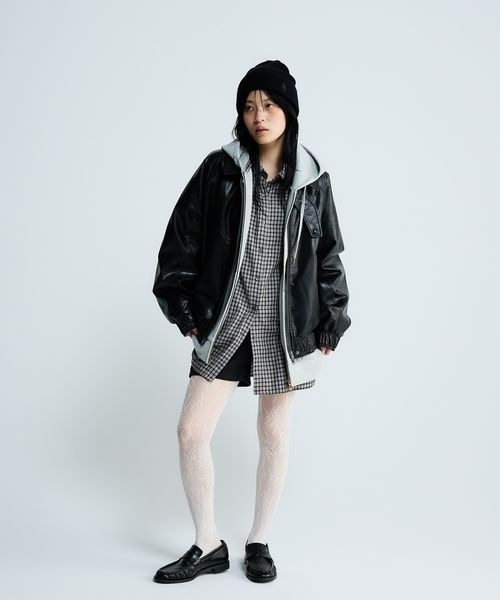 JEANASIS（ジーナシス）の「ヴィンテージレザーブルゾン/640179（ブルゾン・レディース・ブラック/ベージュ/ブラウン・FREE）」の4枚目の写真