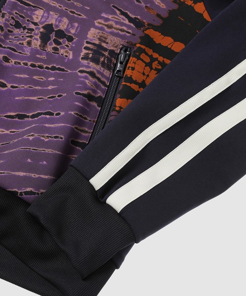 KHOKI（コッキ）の「Tie-Dye Track Jacket（その他アウター・メンズ・ネイビー/ブラック・3）」の3枚目の写真