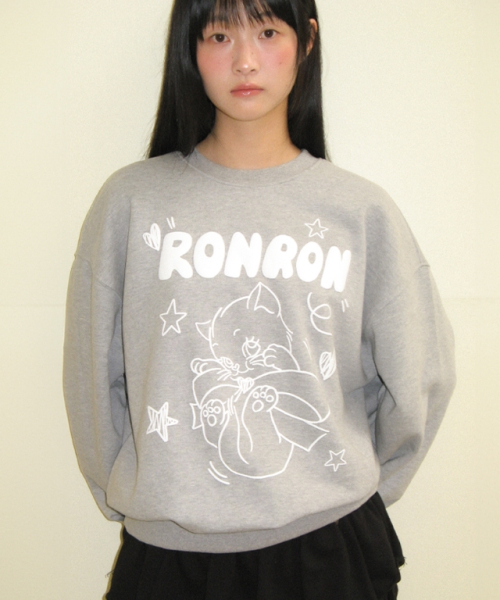 RONRON(ロンロン)の「EMBO KITSCH CAT SWEATSHIRT GREY(スウェット・レディース・その他・FREE)」の1枚目の写真