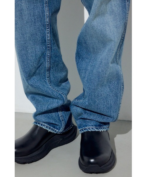 AZUL by moussy(アズールバイマウジー)の「AZUL DENIMカラーストレート(デニムパンツ・メンズ・ブルー/ライトブルー/ブラウン・28inch/30inch/32inch/34inch)」の11枚目の写真
