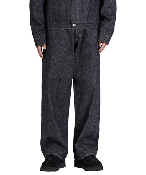 GOLD（ゴールド）の「GOLD / ゴールド：RECYCLED SUVIN COTTON YARAN 11.5oz DENIM ５POCKET WIDE PANTS  WWⅡ MODEL：26A-GL42620N[MUS]（デニムパンツ・メンズ・ノンウォッシュ・M/L）」の18枚目の写真