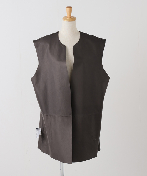 JOURNAL STANDARD LUXE（ジャーナルスタンダード　ラックス）の「スウェードベスト（その他アウター・レディース・チャコールグレー/ブラウン・FREE）」の13枚目の写真