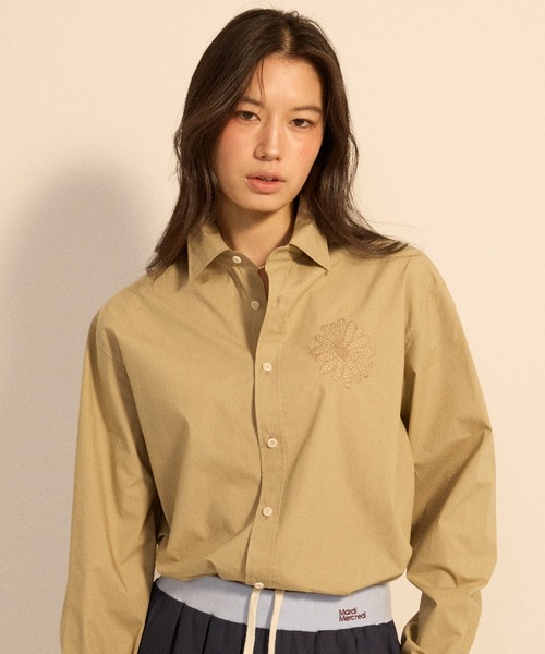 Mardi Mercredi(マルディメクルディ)の「COTTON POPLIN SHIRT / コットン ポプリン シャツ(シャツ/ブラウス・レディース・ライトピンク/ブルー/ライトベージュ/スカイブルー/ベージュ/ホワイト/ピンク/ミント・FREE)」の2枚目の写真