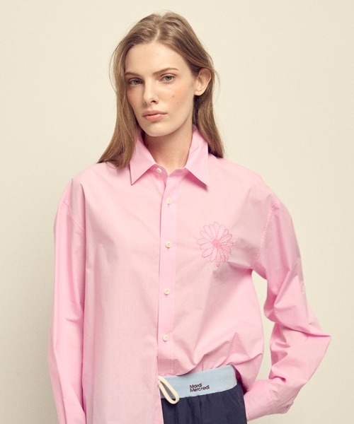 Mardi Mercredi(マルディメクルディ)の「COTTON POPLIN SHIRT / コットン ポプリン シャツ(シャツ/ブラウス・レディース・ライトピンク/ブルー/ライトベージュ/スカイブルー/ベージュ/ホワイト/ピンク/ミント・FREE)」の7枚目の写真