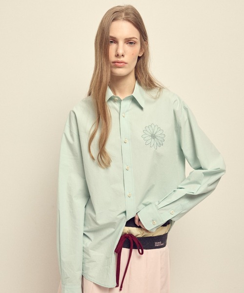 Mardi Mercredi(マルディメクルディ)の「COTTON POPLIN SHIRT / コットン ポプリン シャツ(シャツ/ブラウス・レディース・ライトピンク/ブルー/ライトベージュ/スカイブルー/ベージュ/ホワイト/ピンク/ミント・FREE)」の11枚目の写真