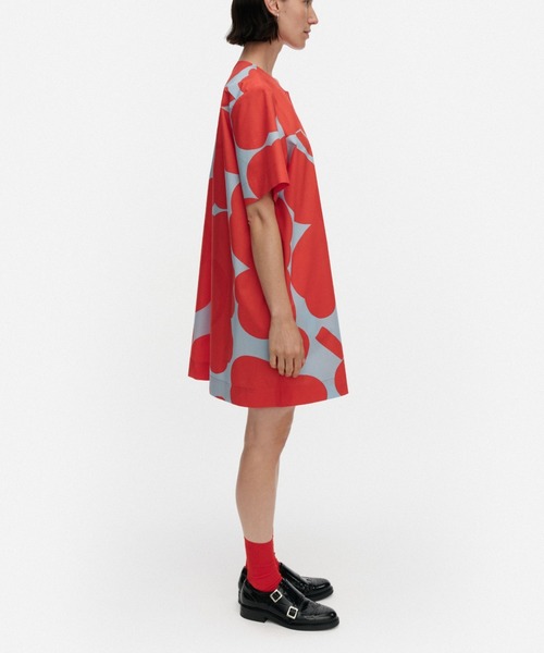marimekko（マリメッコ）の「Taitavuus Unikko / Dress（ワンピース・レディース・レッド・36/34/38/40/32）」の2枚目の写真