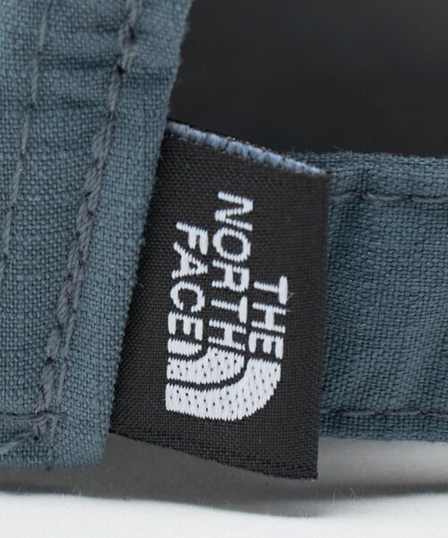 THE NORTH FACE(ザノースフェイス)の「<THE NORTH FACE>デイライト キャップ(キャップ・レディース・ブラック/グレー系・M)」の4枚目の写真