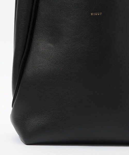 TOMORROWLAND （トゥモローランド）の「MIUUR LOMU M トートバッグ（トートバッグ・レディース・ブラック・FREE）」の7枚目の写真