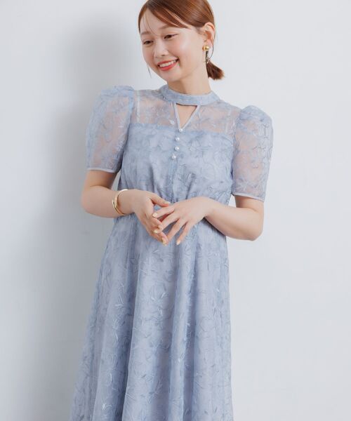 ems excite(エムズエキサイト)の「【オケージョン】花柄総刺繍ドレス(ドレス・レディース・ブルー/ブラック・FREE)」の6枚目の写真