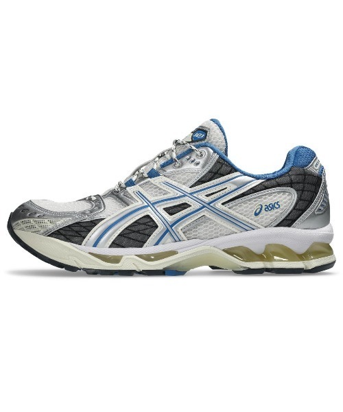 ASICS(アシックス)の「ASICS GEL-NIMBUS 10.1(アシックス ゲル-ニンバス 10.1)(スニーカー・メンズ・ブラック系/ホワイト系・28.5cm/29cm/23cm/23.5cm/26cm/26.5cm/27cm/27.5cm/28cm/24cm/24.5cm/25cm/25.5cm)」の4枚目の写真