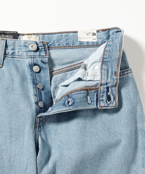 Ray BEAMS（レイビームス）の「LEVI’S(R) / 501 '90S（デニムパンツ・レディース・ブルー・24inch）」の4枚目の写真