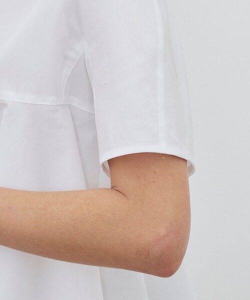 DES PRES（デ・プレ）の「【WEB先行予約】コットンタイプライター フレアテールブラウス（シャツ/ブラウス・レディース・ホワイト/ブラック・FREE）」の8枚目の写真