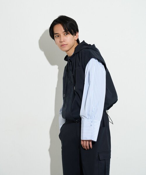 BIRTHDAY BAR(バースデイバー)の「【B-DAY STORE】フーディーベスト メンズ(ベスト・メンズ・ベージュ/ネイビー・0)」の8枚目の写真