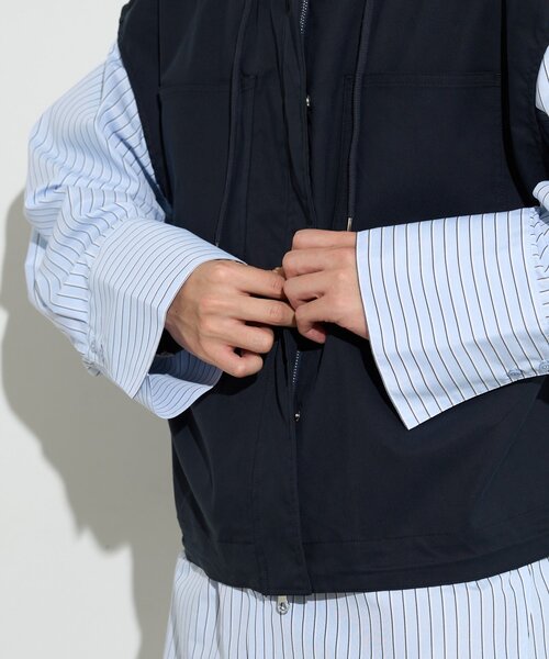 BIRTHDAY BAR(バースデイバー)の「【B-DAY STORE】フーディーベスト メンズ(ベスト・メンズ・ベージュ/ネイビー・0)」の21枚目の写真