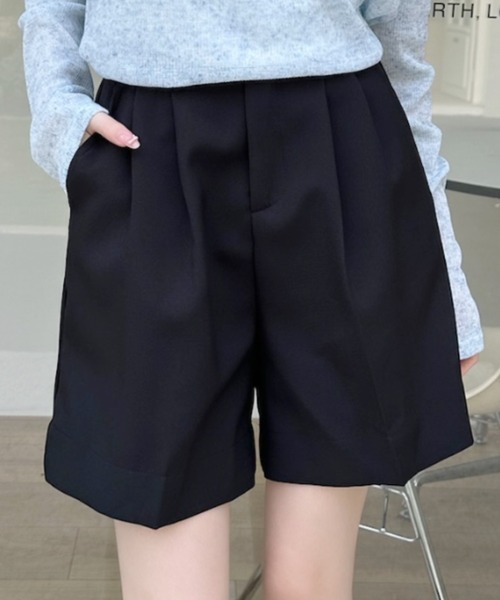 Ada.(エイダ)の「フロント2タック ショートパンツ(その他パンツ・レディース・グレー/ブラック/アイボリー・M/S)」の10枚目の写真