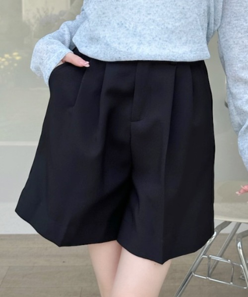 Ada.(エイダ)の「フロント2タック ショートパンツ(その他パンツ・レディース・グレー/ブラック/アイボリー・M/S)」の11枚目の写真