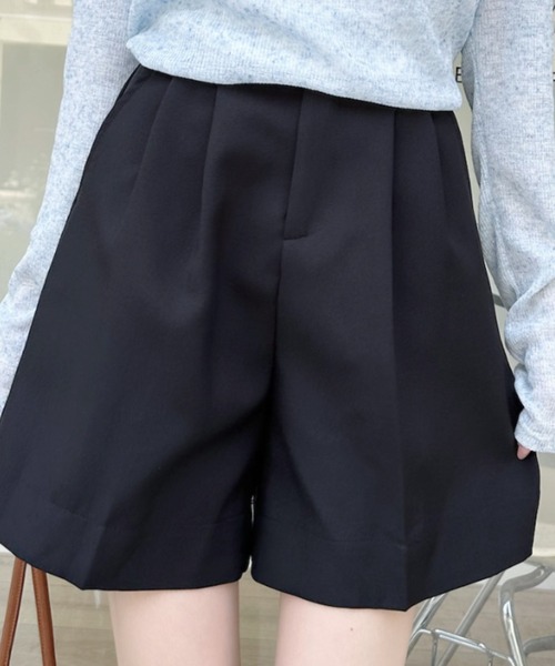 Ada.(エイダ)の「フロント2タック ショートパンツ(その他パンツ・レディース・グレー/ブラック/アイボリー・M/S)」の12枚目の写真