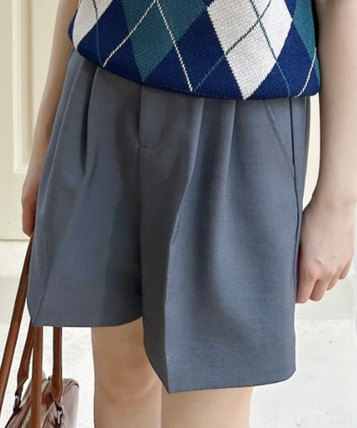 Ada.(エイダ)の「フロント2タック ショートパンツ(その他パンツ・レディース・グレー/ブラック/アイボリー・M/S)」の16枚目の写真
