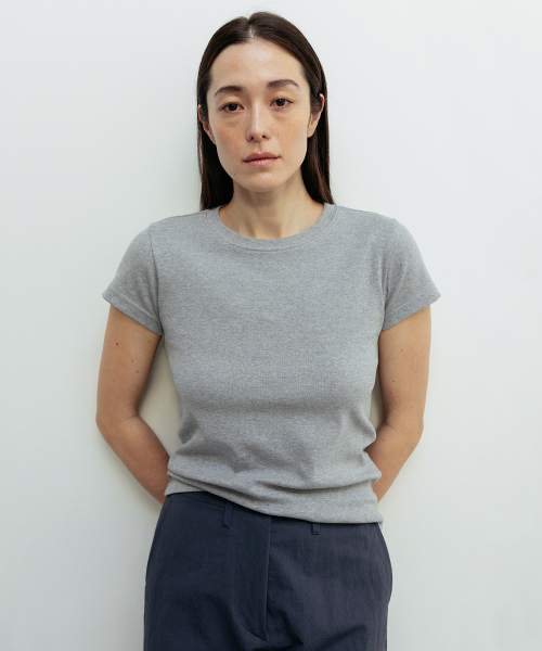 BLANKROOM HER（ブランクルームウーマン）の「クラシカルトップ_MELANGE GRAY（Tシャツ/カットソー・レディース・その他・ONE）」の5枚目の写真