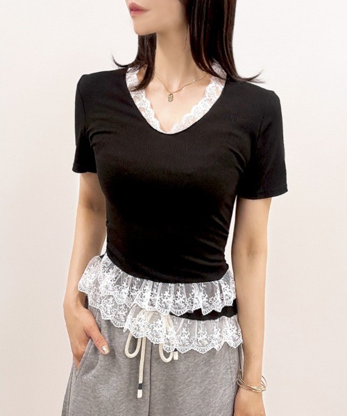CLOTHY(クロシィ)の「【ちょい甘×ちょい色気×抜け感】レース使いアシメトップス(Tシャツ/カットソー・レディース・オフホワイト/ブラック・FREE)」の21枚目の写真