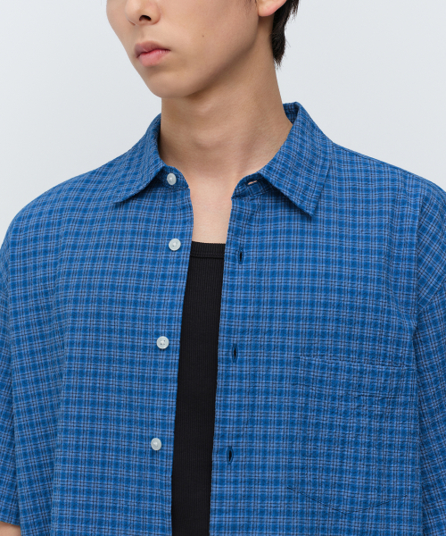 MUSINSA STANDARD（ムシンサスタンダード）の「リラックスドシアサッカー テターソルチェック 半袖シャツ [ブルー/ネイビー]（シャツ/ブラウス・メンズ・その他・2XL/SMALL/MEDIUM/LARGE/X-LARGE）」の4枚目の写真