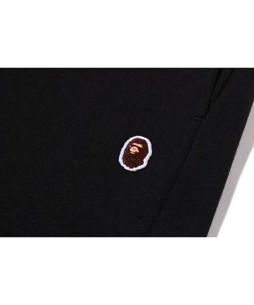A BATHING APE(アベイシングエイプ)の「APE HEAD ONE POINT LOOSE FIT SWEAT PANTS(スウェットパンツ・レディース・グレー/ブラック・X-SMALL/SMALL/MEDIUM)」の5枚目の写真